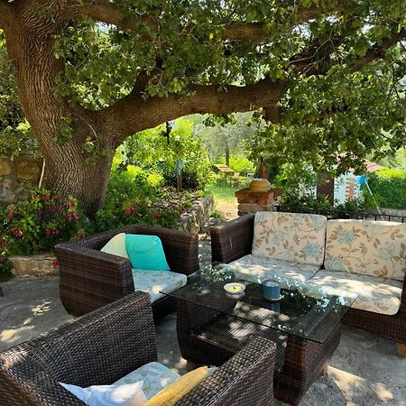 Apartments Dumicic Супетарска Драга Екстериор снимка