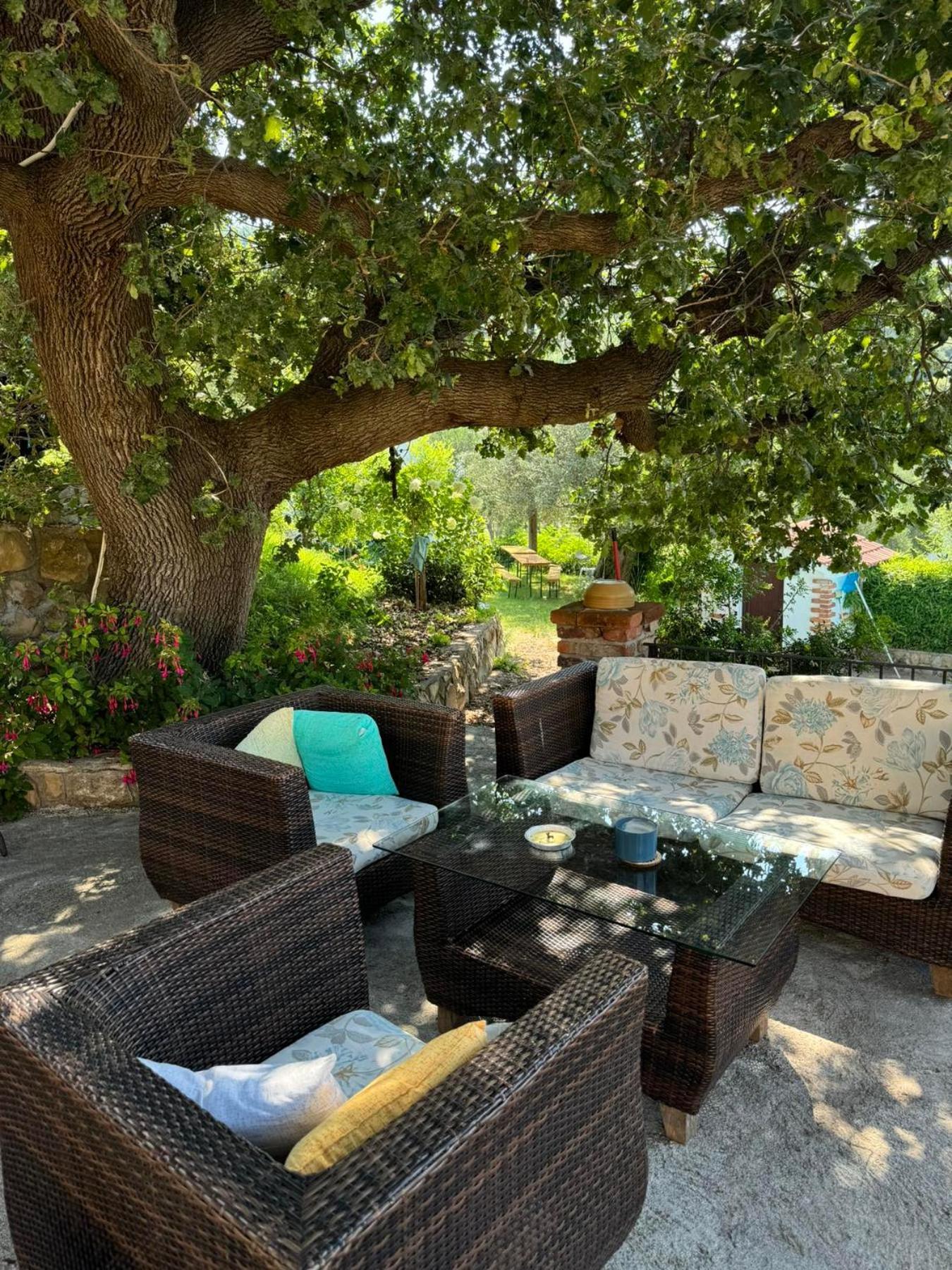 Apartments Dumicic Супетарска Драга Екстериор снимка