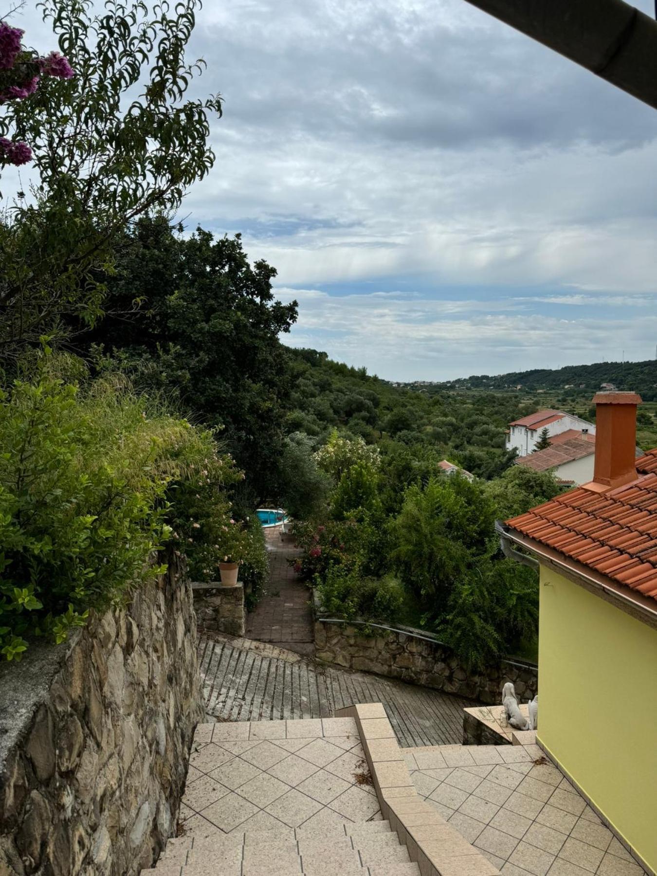 Apartments Dumicic Супетарска Драга Екстериор снимка