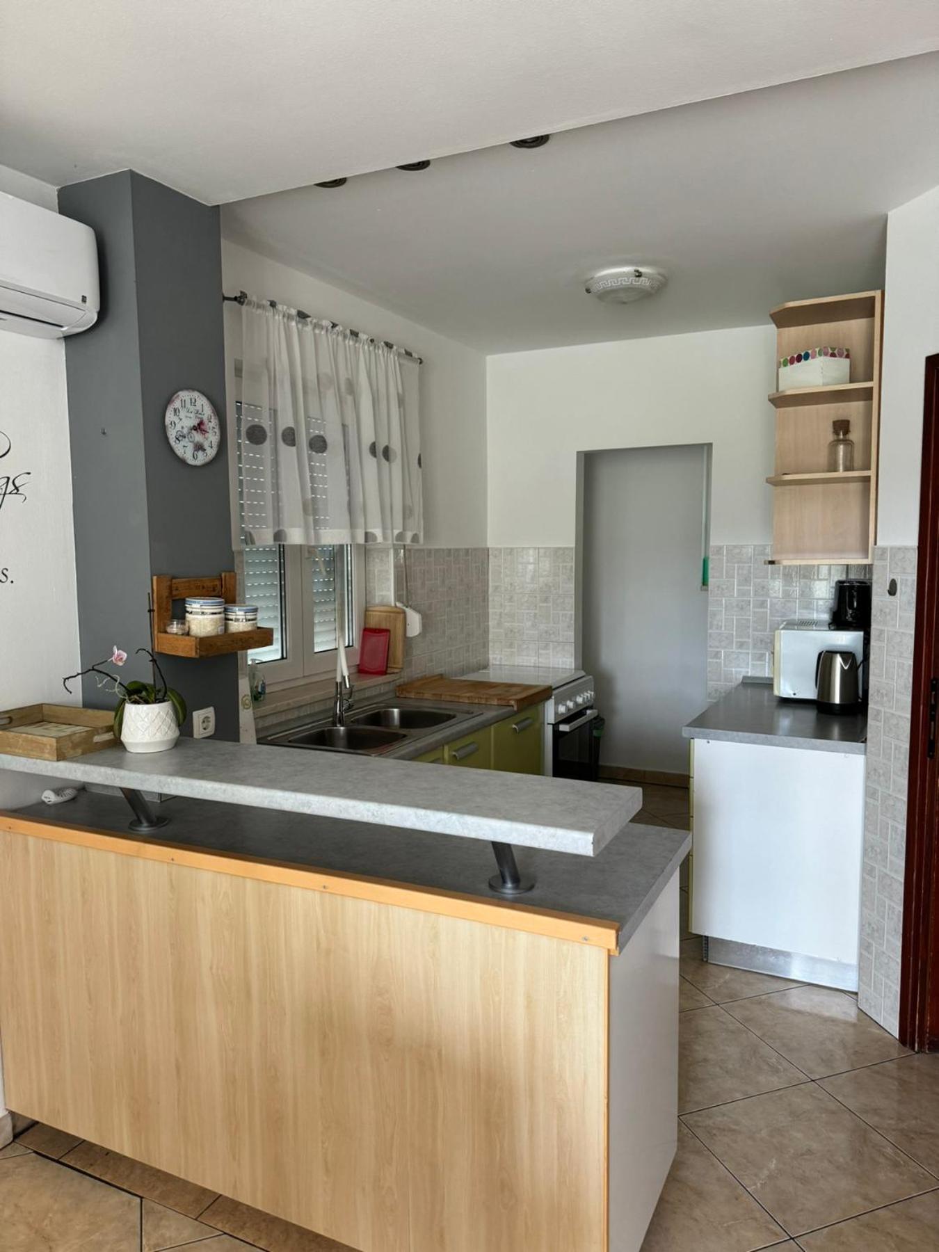 Apartments Dumicic Супетарска Драга Екстериор снимка